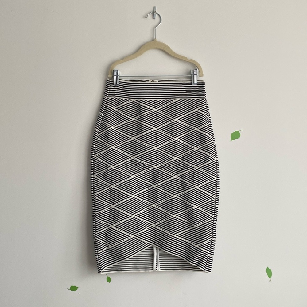 Portmans bandage skirt size 4